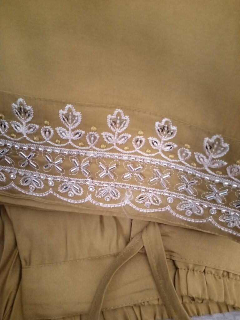 Image #4 from Srishti Panday