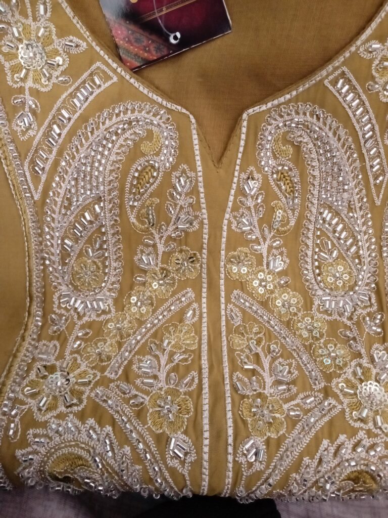 Image #1 from Srishti Panday