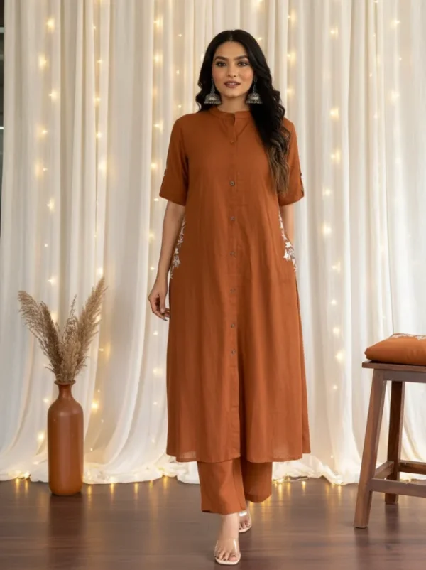 Pocket Style Everyday Elegance Two- Piece Kurta Set