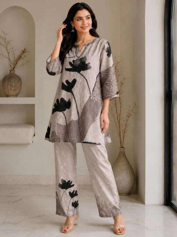 Anaya - Premium Monochrome Indo-Western Set