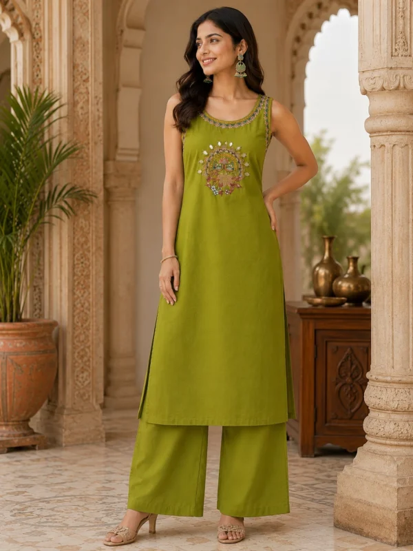 Chic Charm Green Kurta Set